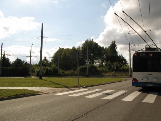Pętla trolejbusowa i autobusowa na końcu ulicy Miętowej.
