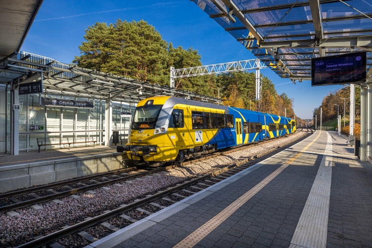 Tylko 2 km dzieli osiedle LINEA od przystanku PKM – Gdańsk Jasień.