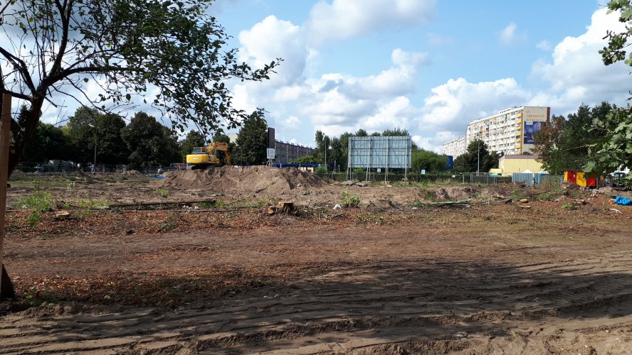 Pierwsze prace ziemne na terenie budowy Tarasów Bałtyku, widok w kierunku zachodnim.