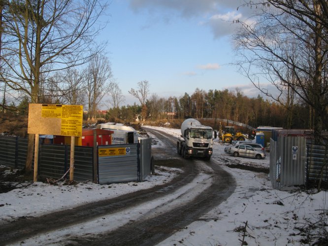 Osiedle Gdyńskie - wjazd na teren budowy dla dostawców ALLCON, widok w kierunku wschodnim.