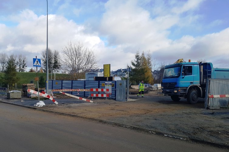 Zielona Aleja - początek prac ziemnych na terenie nowej inwestycji na Morenie przy ulicy Królewskie Wzgórze.